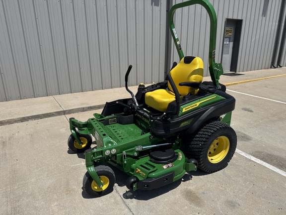 Image of John Deere Z915E equipment image 2