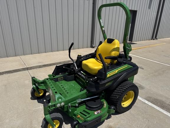 Image of John Deere Z915E equipment image 3