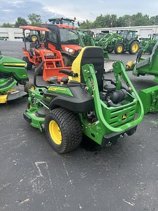 Image of John Deere Z920M equipment image 1