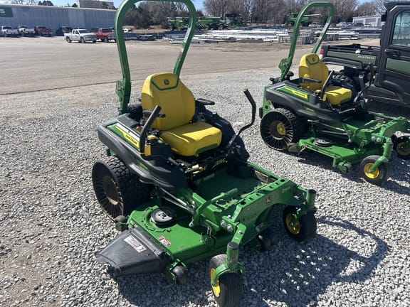 2023 John Deere Z920M Equipment Image0