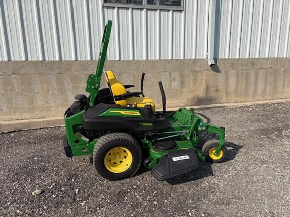 Image of John Deere Z920M equipment image 4
