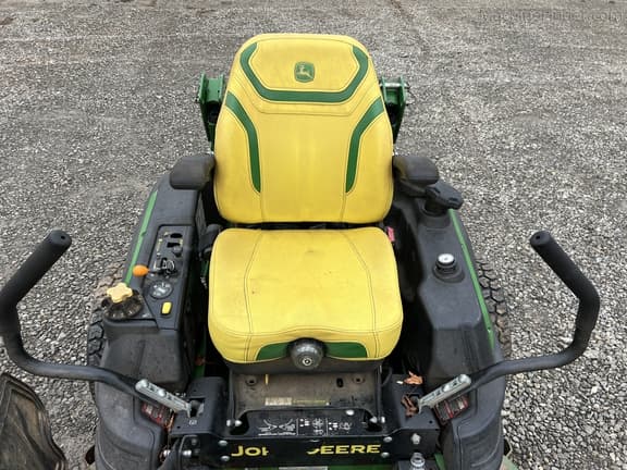 Image of John Deere Z920M equipment image 3