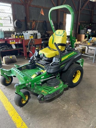 2023 John Deere Z920M Equipment Image0