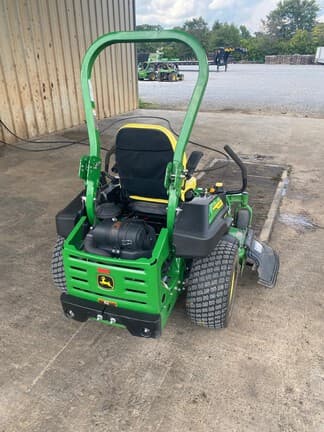 Image of John Deere Z920M equipment image 2