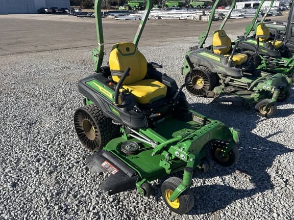 Image of John Deere Z920M equipment image 2