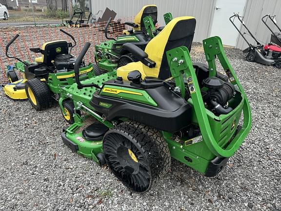 Image of John Deere Z920M equipment image 1