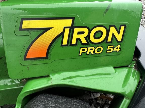 Image of John Deere Z920M equipment image 4