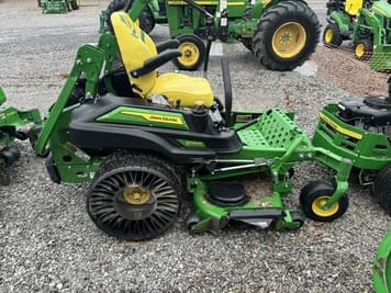 Main image John Deere Z920M