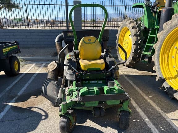 Image of John Deere Z920M equipment image 4