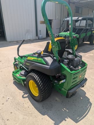 Image of John Deere Z920M equipment image 2