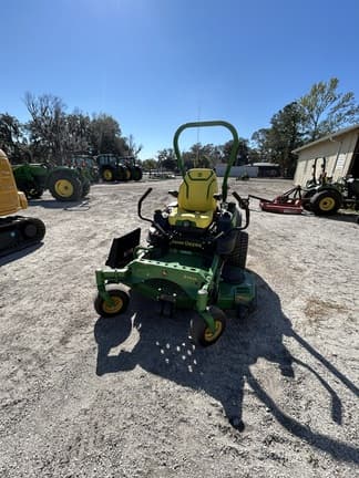 Image of John Deere Z920M equipment image 1