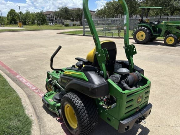 Image of John Deere Z920M equipment image 3