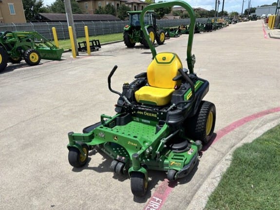 2023 John Deere Z920M Equipment Image0