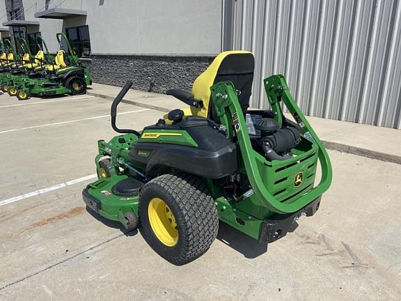 Image of John Deere Z920M equipment image 3