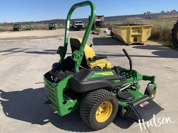 Image of John Deere Z920M equipment image 2