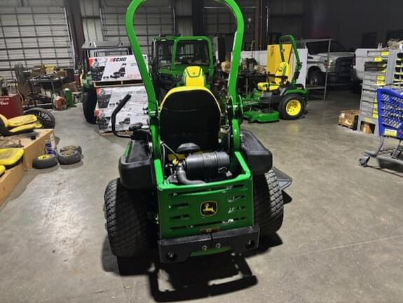 Image of John Deere Z920M equipment image 1