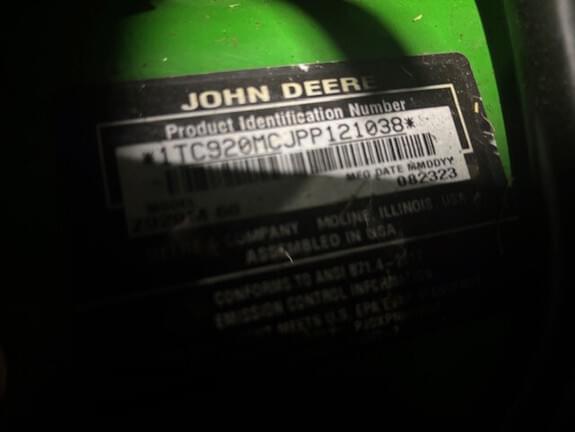 Image of John Deere Z920M equipment image 4