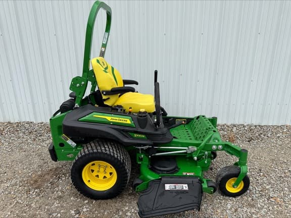 Image of John Deere Z920M equipment image 1