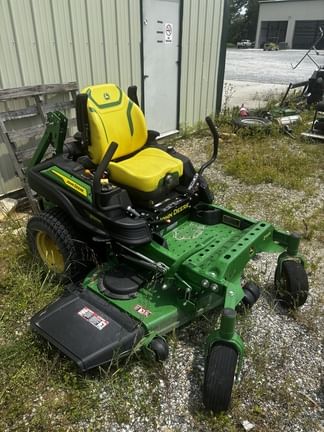 2023 John Deere Z920M Equipment Image0