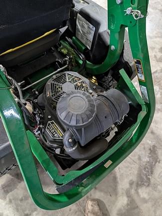 Image of John Deere Z920M equipment image 4