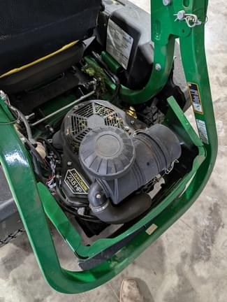 Image of John Deere Z920M equipment image 4