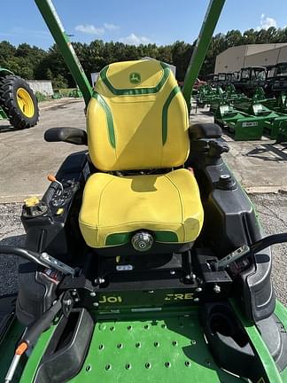 Image of John Deere Z920M equipment image 4