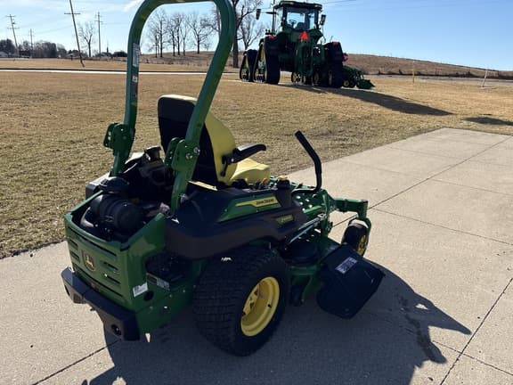Image of John Deere Z920M equipment image 4
