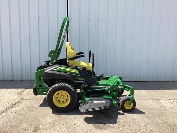 Image of John Deere Z920M equipment image 3
