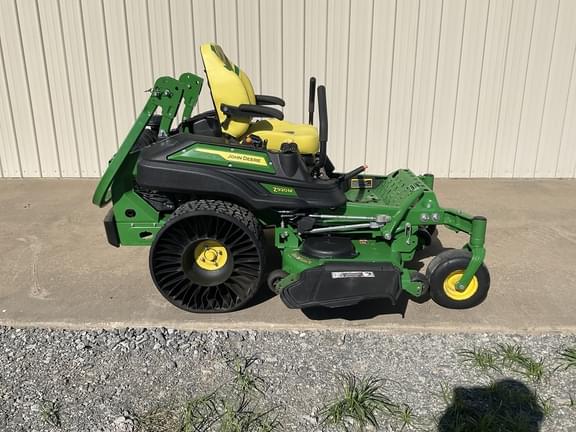 Image of John Deere Z920M equipment image 3
