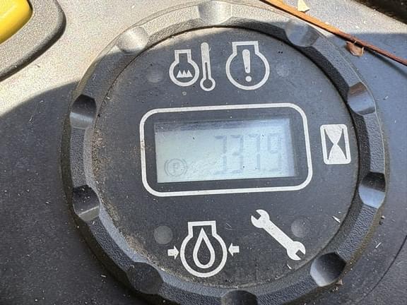 Image of John Deere Z920M equipment image 3