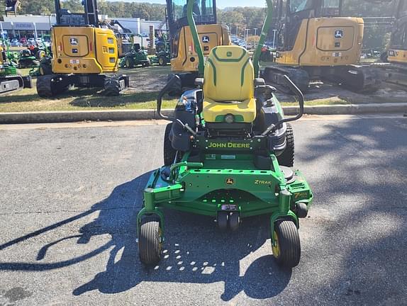 Image of John Deere Z920M equipment image 1