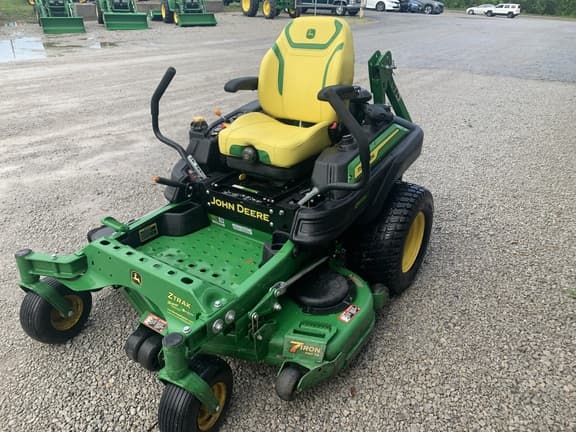 Image of John Deere Z920M equipment image 1