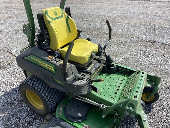 Image of John Deere Z930M equipment image 4