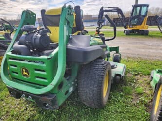 Image of John Deere Z930M equipment image 4