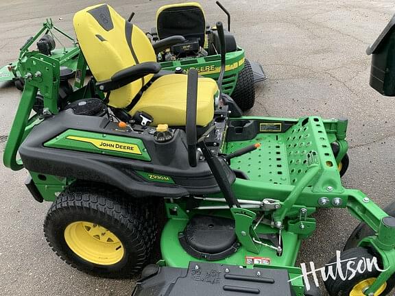 Image of John Deere Z930M Primary image