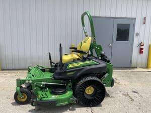 2023 John Deere Z930M Image
