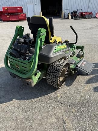 Image of John Deere Z930M equipment image 1