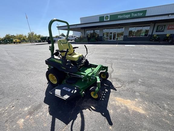 Image of John Deere Z930M equipment image 1