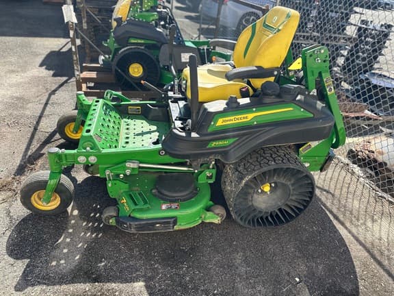 Image of John Deere Z930M equipment image 2