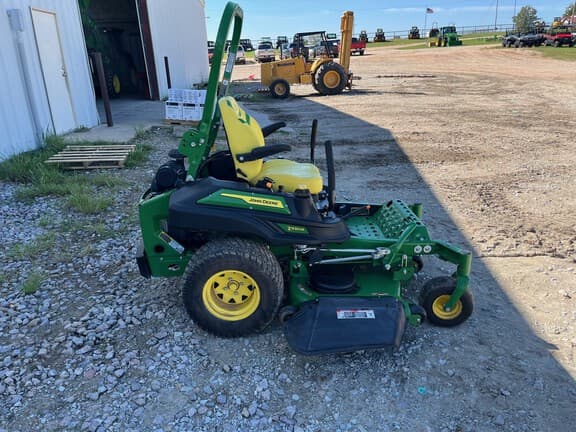 Image of John Deere Z930M equipment image 2