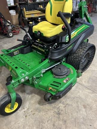 Image of John Deere Z930M Image 1