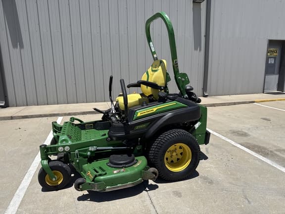 Image of John Deere Z930M equipment image 2