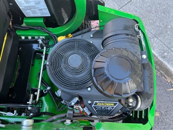 Image of John Deere Z930M equipment image 4