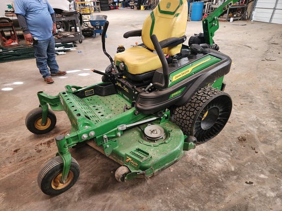 2023 John Deere Z930M Equipment Image0