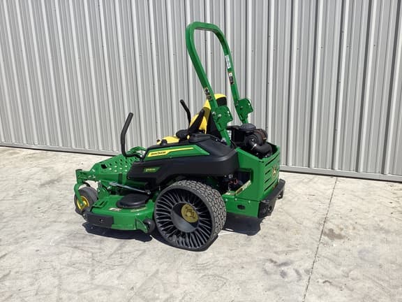 Image of John Deere Z930M equipment image 2