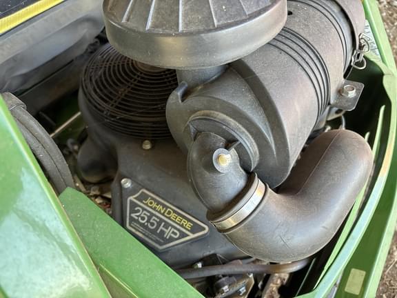 Image of John Deere Z930M equipment image 4