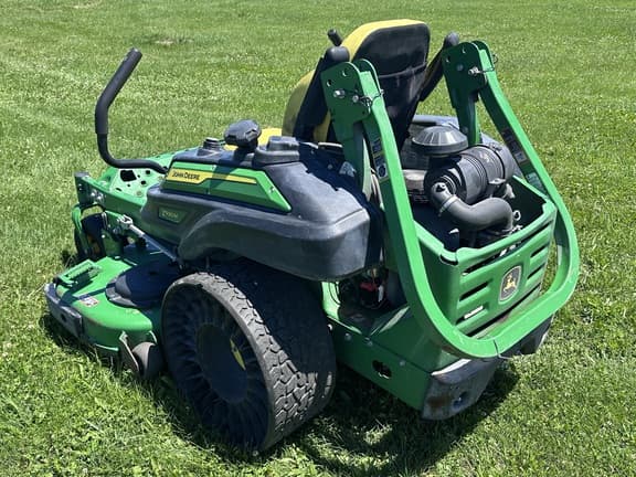 Image of John Deere Z930M equipment image 4