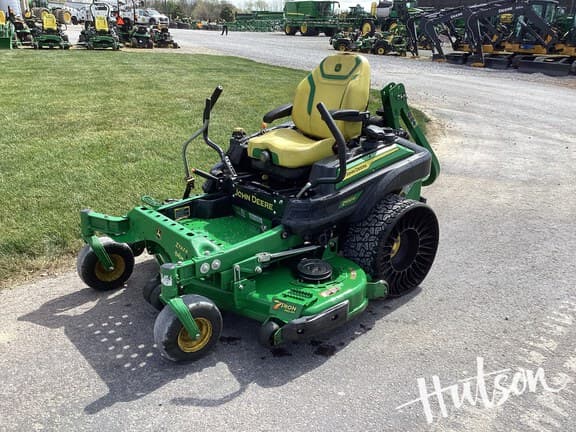 Image of John Deere Z930M equipment image 4