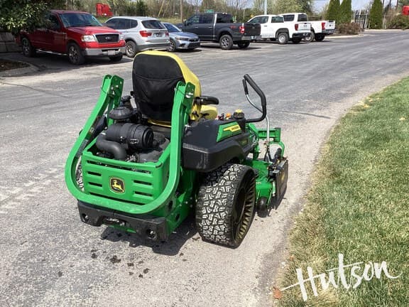 Image of John Deere Z930M equipment image 2