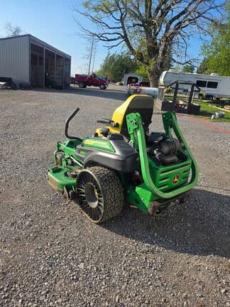 Image of John Deere Z930M equipment image 3